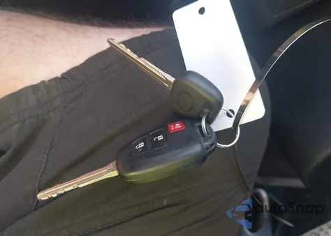 2015 Toyota Rav4 Le из США, поврежденный, VIN 2T3ZFREV2FW210568